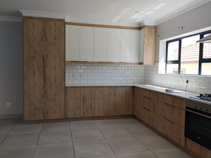 To Let 3 Bedroom Property for Rent in Dana Bay Western Cape